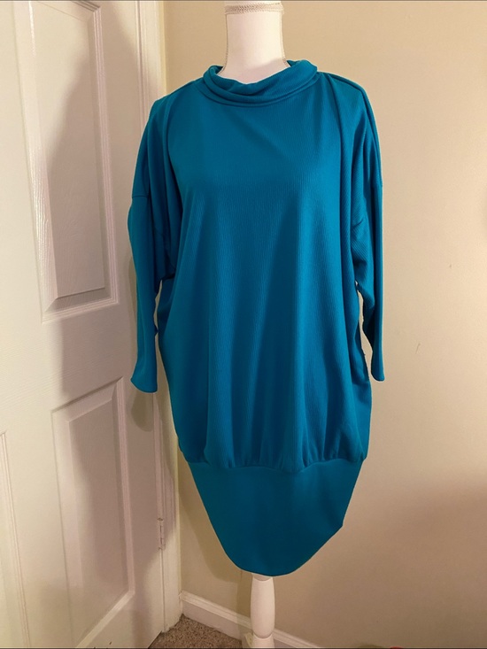 Japanalia Dresses & Skirts - Japanalia vintage 1990’s Teal Cocoon Dress - Women's Relaxed Fit